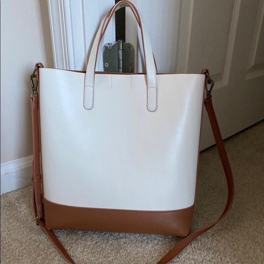 Melrose and Market Tote Bag